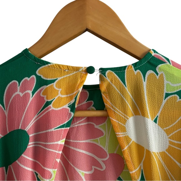 ASOS DESIGN Angel Sleeve Midi Dress Open Back in Large Floral Print Size 4 - Picture 10 of 13